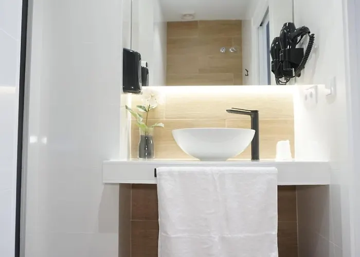 Leon Affittacamere Torreorgaz